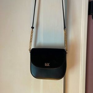 Michael Kors cross body purse